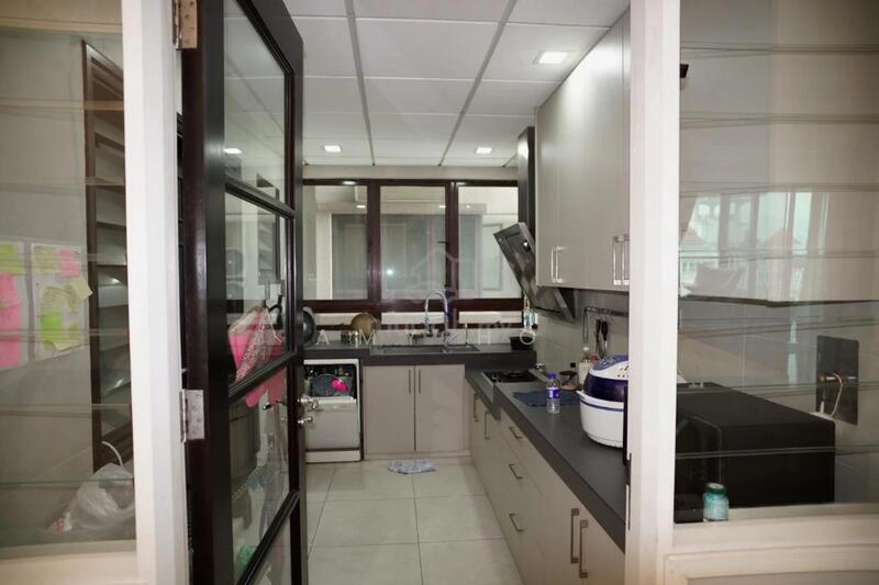 Untuk Dijual - Mont Kiara Damai Resort Condominium
