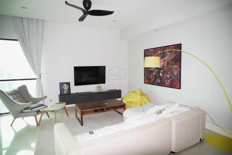 Untuk Dijual - Mont Kiara Damai Resort Condominium