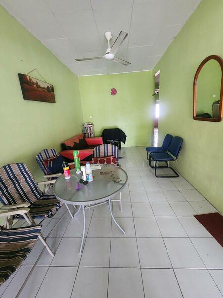 Rumah Teres untuk Dijual di Taman Intan Perdana (Si Rusa) - Hana Zaini - Living Room - PropertyGuru.com.my