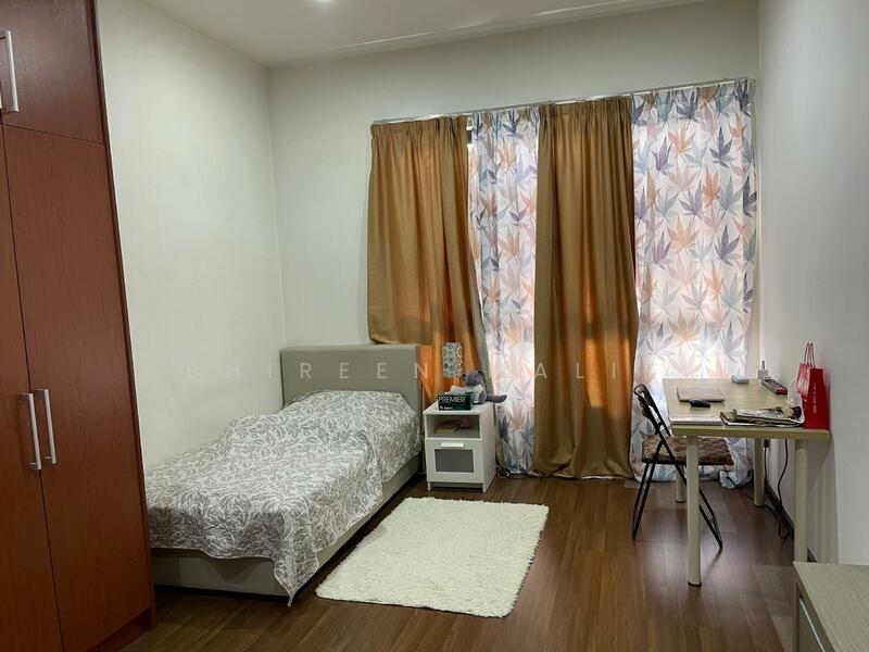 2nd Bedroom