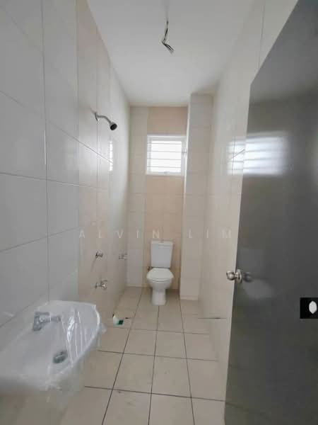 Terraced House for Rent in Bandar Bukit Raja (Klang) - Alvin Lim - Bathroom - PropertyGuru.com.my