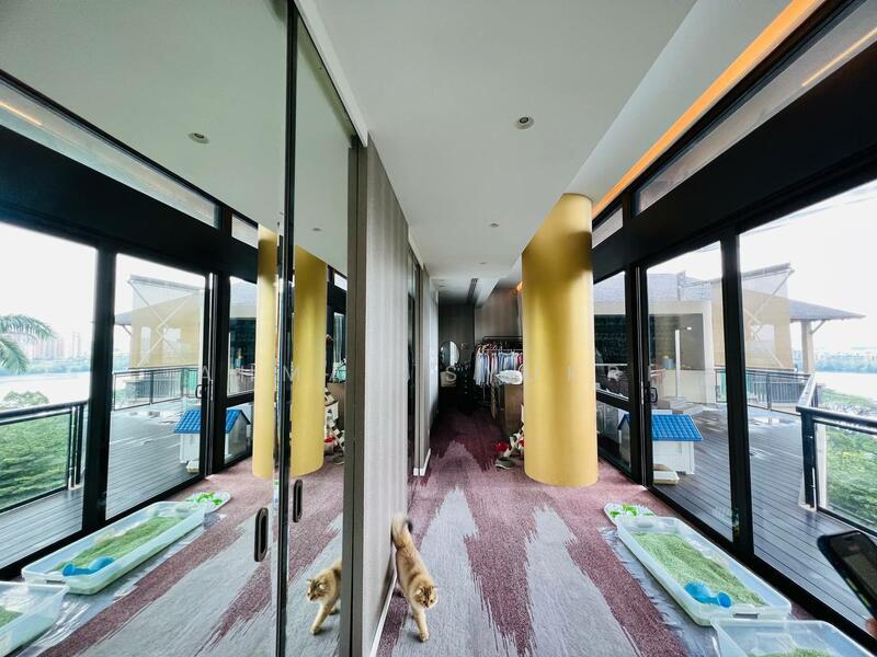 Corridor