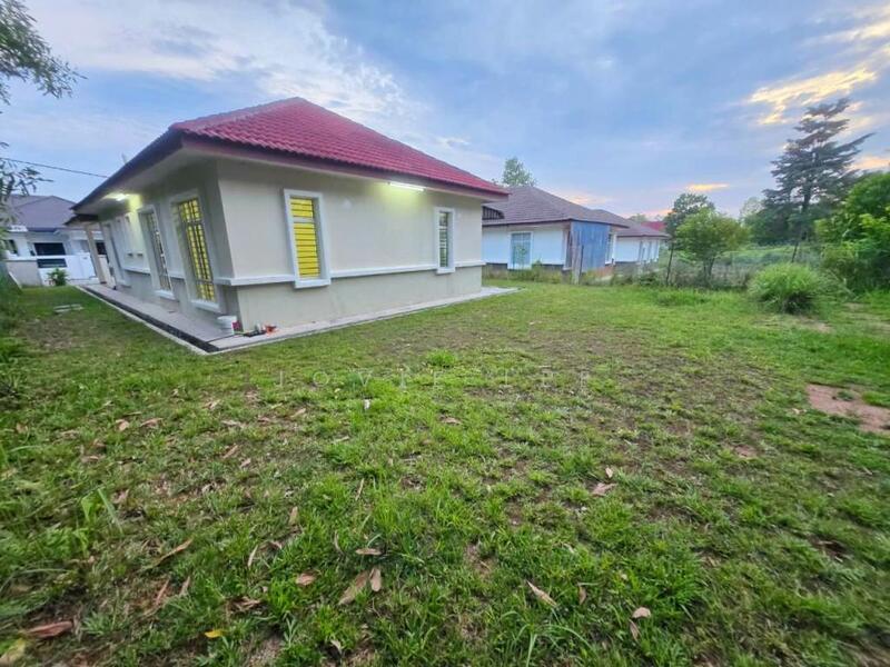 Bungalow for Rent in Bandar Tasik Senangin (Lenggeng) - Jovie Lee - Exterior - PropertyGuru.com.my