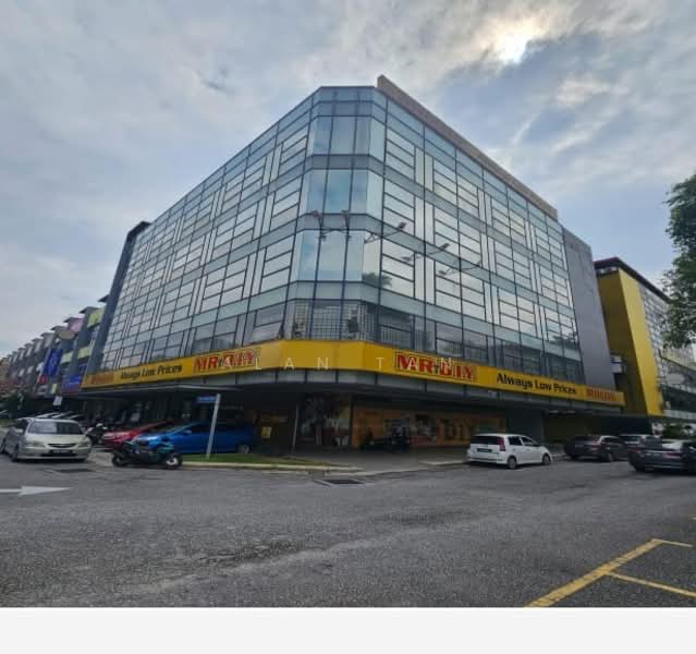 Shop / Office for Sale in Sungai Besi (Kuala Lumpur) - Alan Tan - Exterior - PropertyGuru.com.my