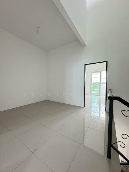 1st Floor Living Hall