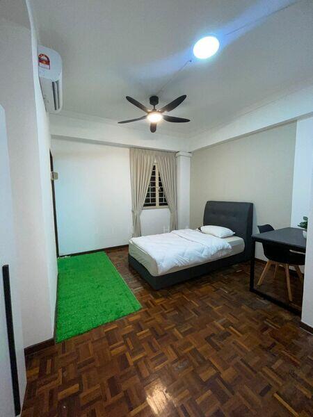 Bedroom