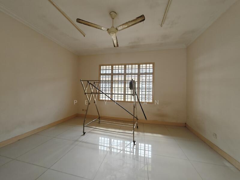 For Sale - Taman Nusa Perintis 1