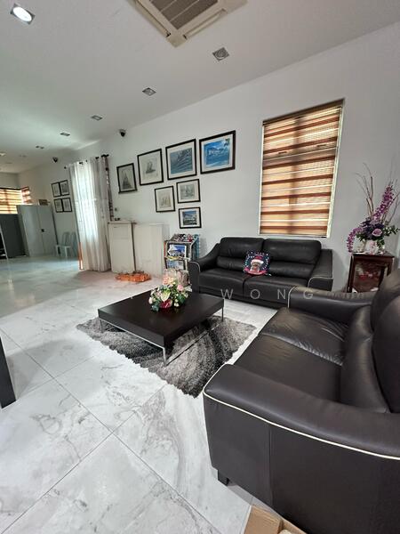 Untuk Dijual - Corner unit 3 Storey terrace house Pulau Tikus
