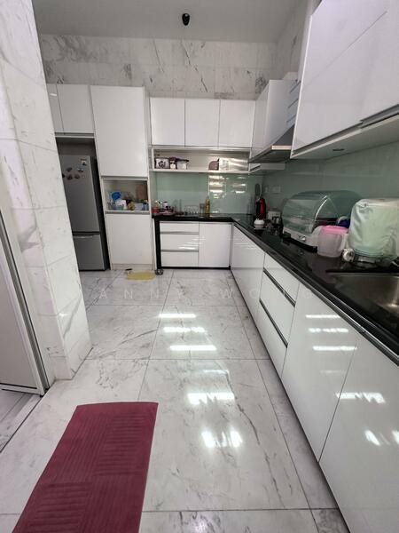 Untuk Dijual - Corner unit 3 Storey terrace house Pulau Tikus