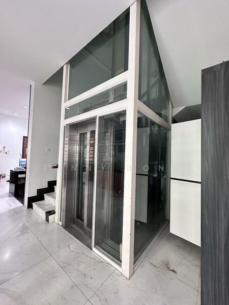 Untuk Dijual - Corner unit 3 Storey terrace house Pulau Tikus
