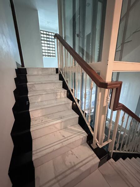Untuk Dijual - Corner unit 3 Storey terrace house Pulau Tikus