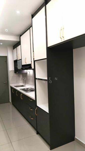 Kitchen Cabinet