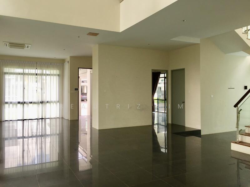 For Sale - La Promenade Precinct Premiere