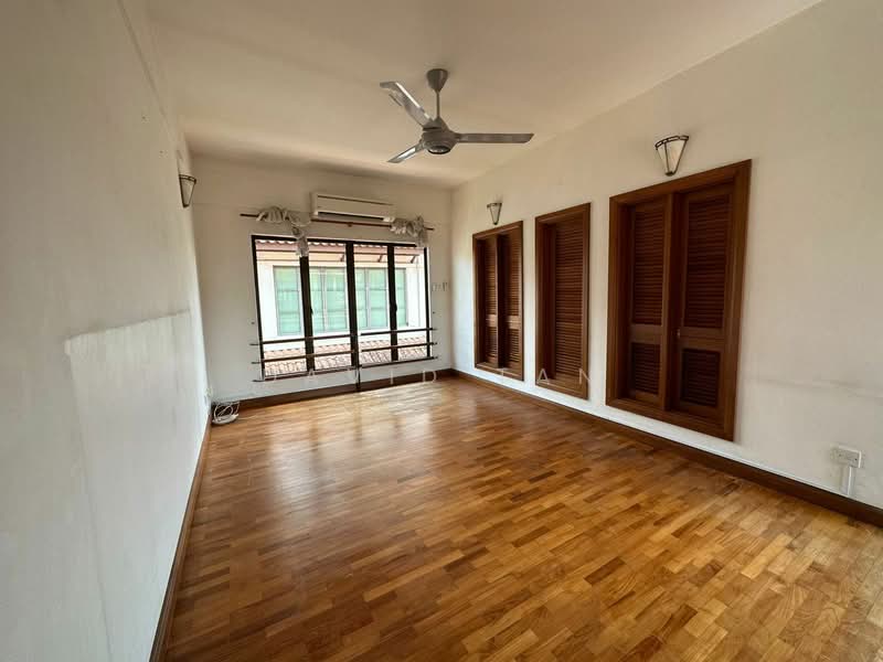 Bukit Gita Bayu untuk Untuk Dijual - RM 4,200,000, Mac 2026 - Living Room - PropertyGuru.com.my