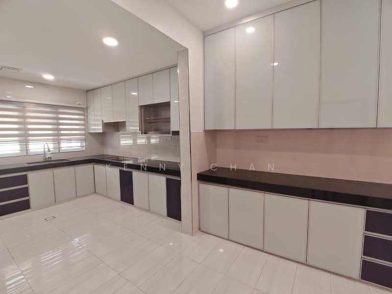 Bandar Bukit Tinggi 2 untuk Untuk Dijual - RM 750,000, Apr 2026 - Kitchen - PropertyGuru.com.my