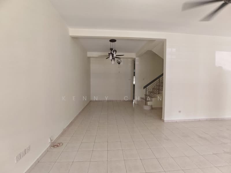 Bandar Bukit Tinggi 2 untuk Untuk Dijual - RM 750,000, Apr 2026 - Living Room - PropertyGuru.com.my