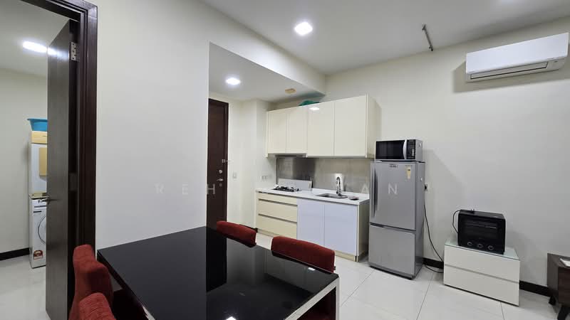 Condominium for Rent at Hampshire Residences - Rehvus Tan - Kitchen - PropertyGuru.com.my