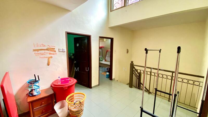 Corridor