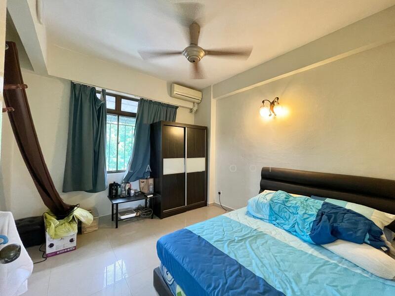 Bedroom