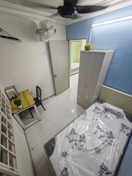 Bedroom