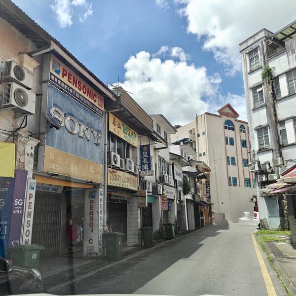 Shop for Sale in Kuching (Sarawak) - Sherene Kok - Exterior - PropertyGuru.com.my