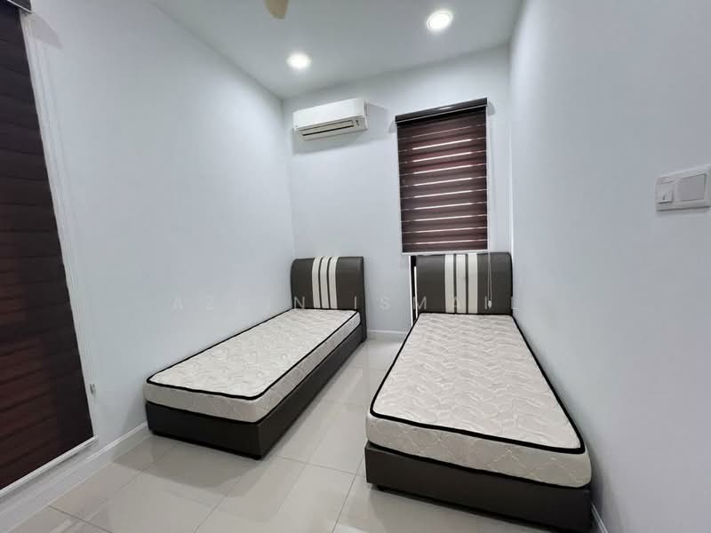 Condominium for Sale at Isle of Kamares - Azlin Ismail - Bedroom - PropertyGuru.com.my