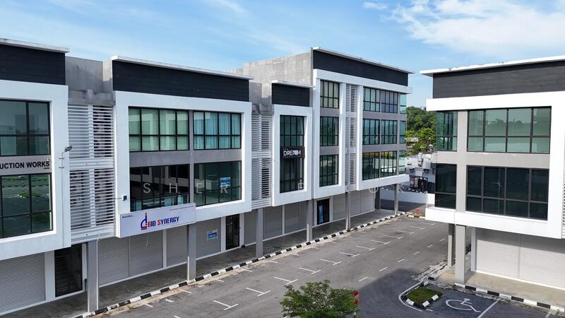 Shop for Sale in Kuching (Sarawak) - Sherene Kok - Exterior - PropertyGuru.com.my
