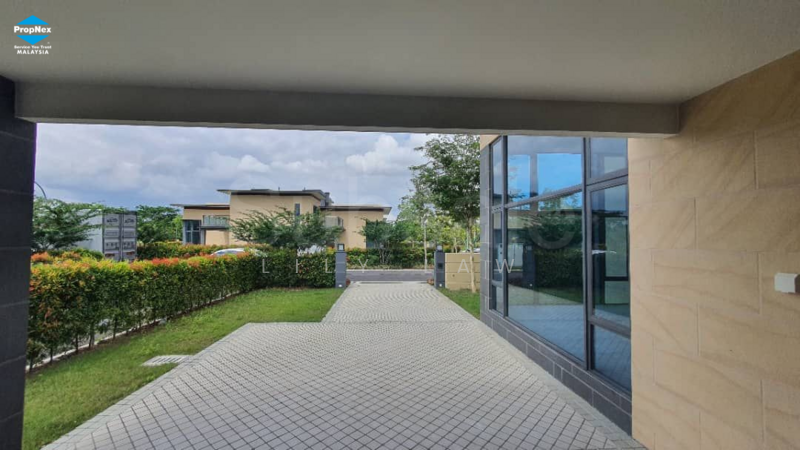 For Sale - forest city Fringe Vila