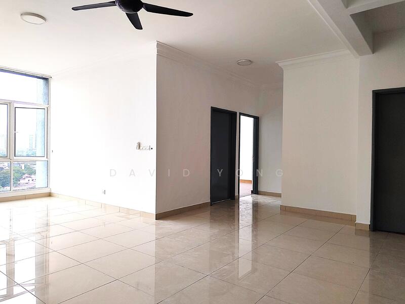 Spacious living (bedrooms on the right)