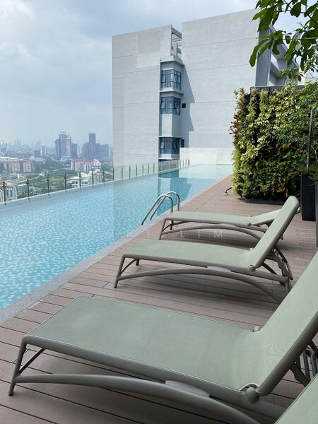 Sky Pool