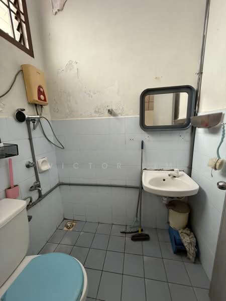 2-storey Terraced House for Sale in Taman Pelangi Indah (Ulu Tiram) - Victor Lim - PropertyGuru.com.my