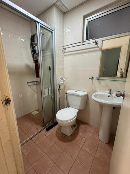 For Rent - Metropolitan Square