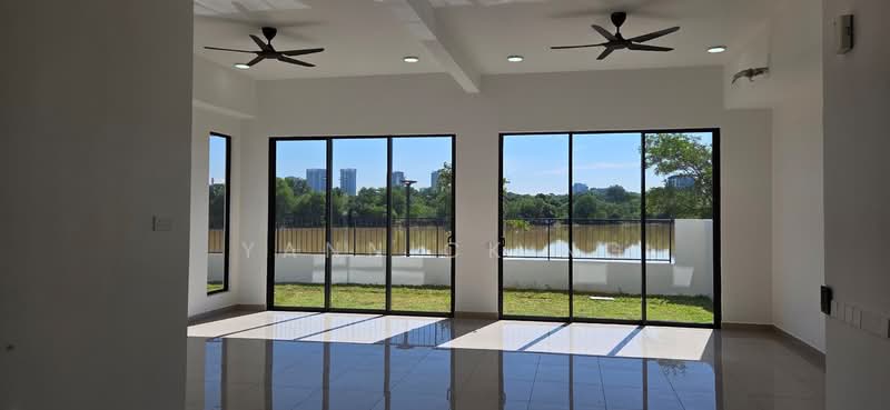 Semi-Detached House for Rent in Cyber 10 (Cyberjaya) - Yannick Ng - Living Room - PropertyGuru.com.my