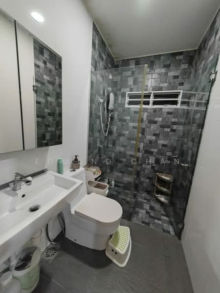 1-storey Terraced House for Sale in SS14 (Subang Jaya) - Edmund Chan - Bathroom - PropertyGuru.com.my
