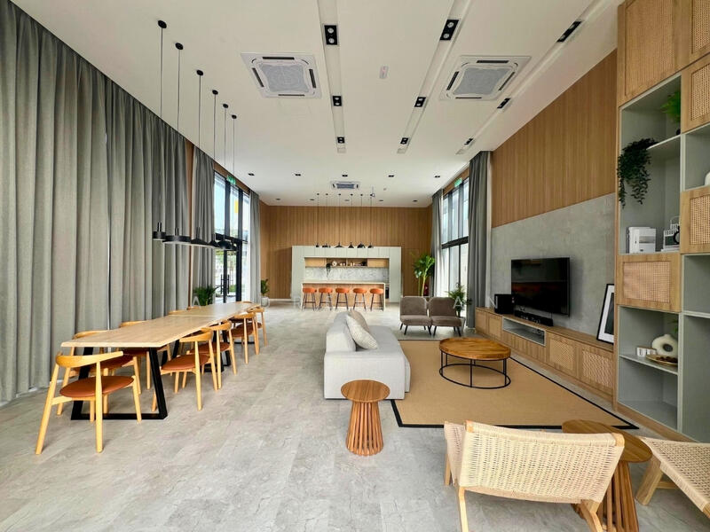 Clubhouse Lounge