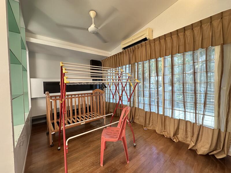 Rumah Berkembar untuk Dijual di Taman Suria (Bukit Katil) - Kellyn Foo - Bedroom - PropertyGuru.com.my