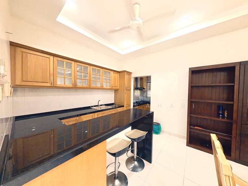Untuk Dijual - Precinct 16