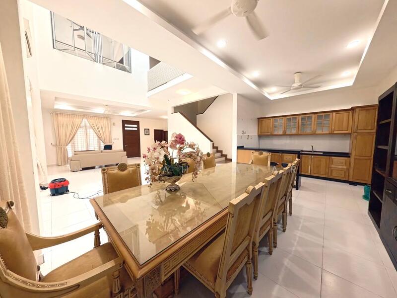 Untuk Dijual - Precinct 16