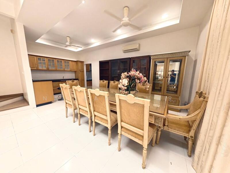 Untuk Dijual - Precinct 16