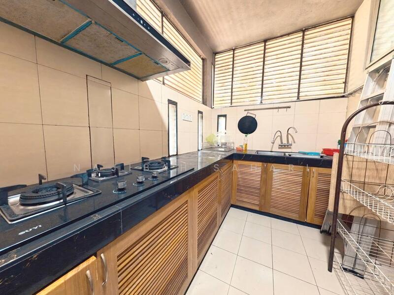 Untuk Dijual - Precinct 16