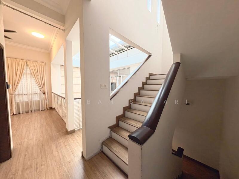 Untuk Dijual - Precinct 16