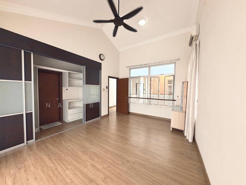 Untuk Dijual - Precinct 16