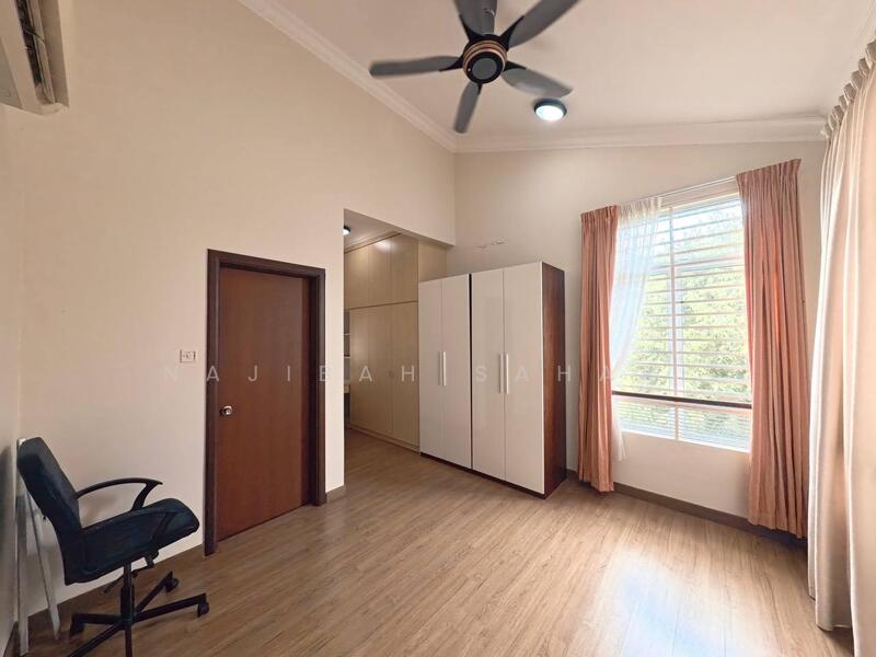 Untuk Dijual - Precinct 16