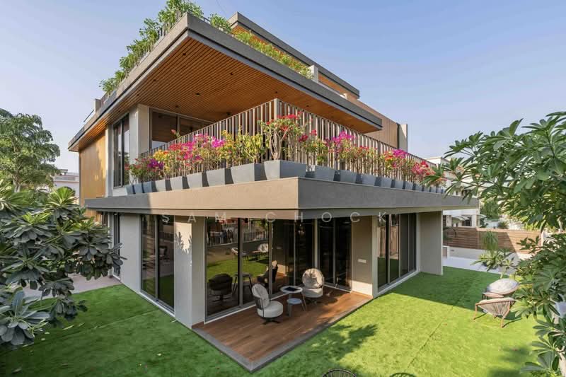 Bungalow for Sale in Bukit Damansara (Damansara Heights) - Sam Chock - Exterior - PropertyGuru.com.my