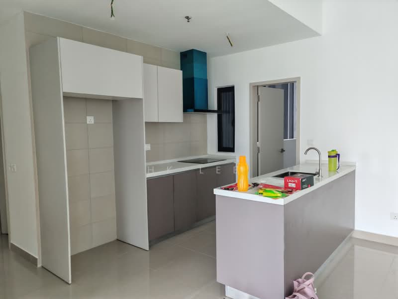 Servis Apartment untuk Disewa di Residensi Ava @ Kiara Bay - HK Lee - Kitchen - PropertyGuru.com.my