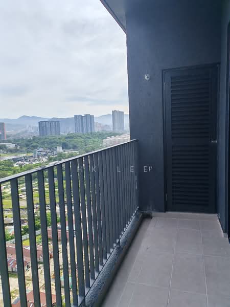 Servis Apartment untuk Disewa di Residensi Ava @ Kiara Bay - HK Lee - Balcony - PropertyGuru.com.my