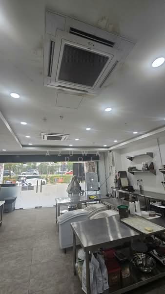 Shop for Rent in Bukit Jelutong (Shah Alam) - Azuwan Dol - Interior - PropertyGuru.com.my