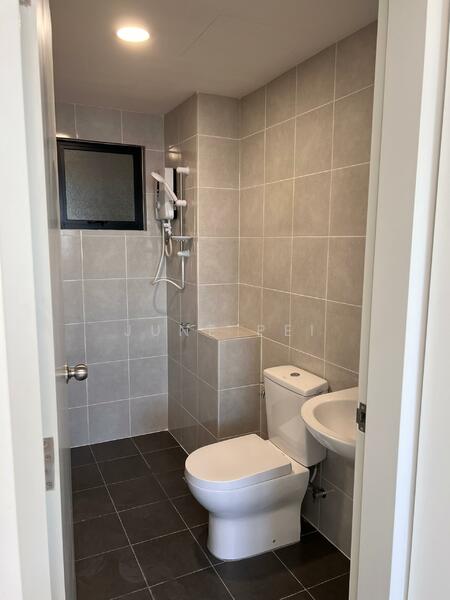 Service Residence for Rent at Duduk Se.Ruang @ Eco Sanctuary - June Pei - Bathroom - PropertyGuru.com.my