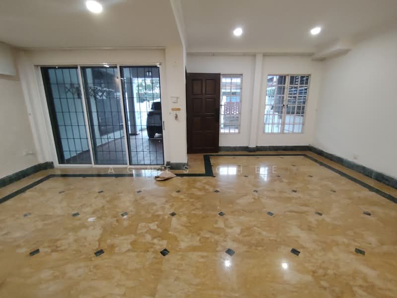 2-storey Terraced House for Rent in Bandar Sri Damansara (Selangor) - Agnes Chee - Living Room - PropertyGuru.com.my