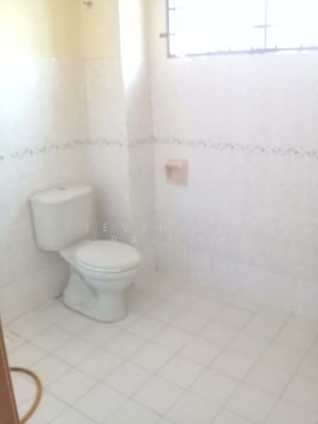 Rumah Teres 2 Tingkat untuk Dijual di Bandar Sunway Semenyih (Semenyih) - Steven Rao Rajoo - Bathroom - PropertyGuru.com.my